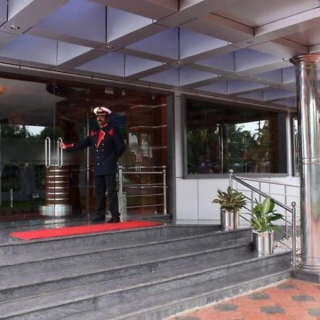 Hotel Nila Residency Shoranur Exterior foto